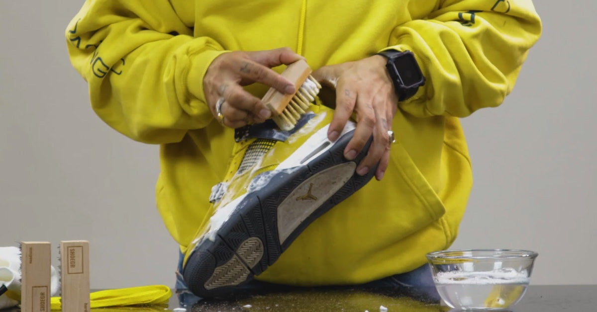 How To Use A Shoe Brush For Suede & Nubuck Care? SHOEGR