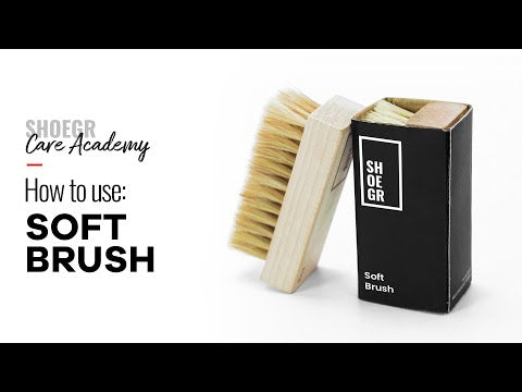 How to use soft shoe cleaning brush